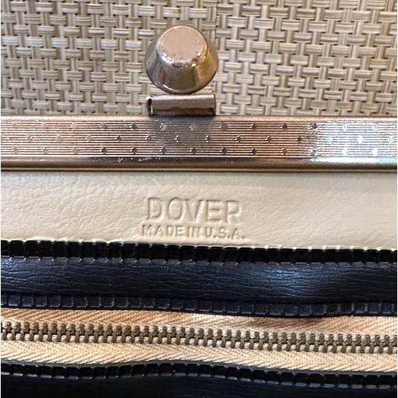 🌟HP🌟VTG 1950s Black Floral Tapestry Carpet Bag Top Handle Handbag by Dover USA - Picture 4 of 16